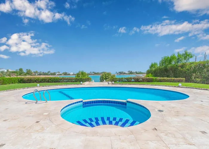 Beautiful 4 Bdr With Private Pool * Hurghada